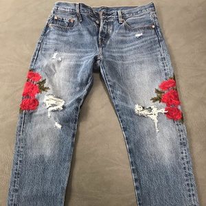 Anthropologie Levi’s 501T Floral Cropped Jeans 29